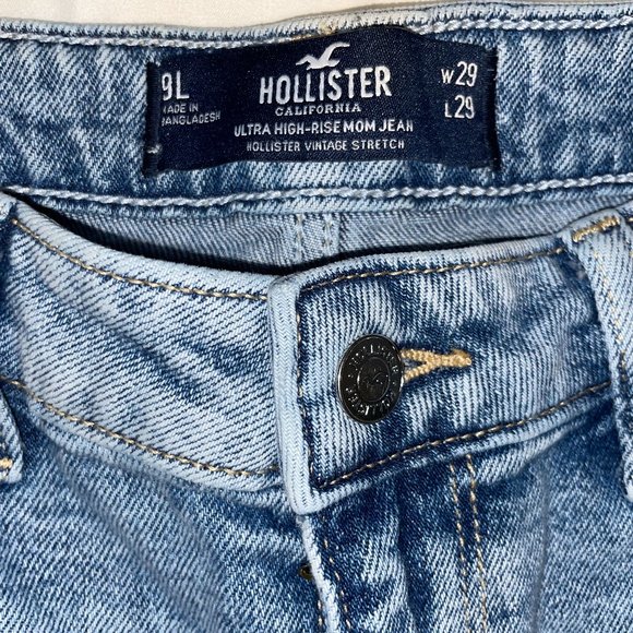 Hollister Strait Leg Distressed Jeans - Picture 2 of 3